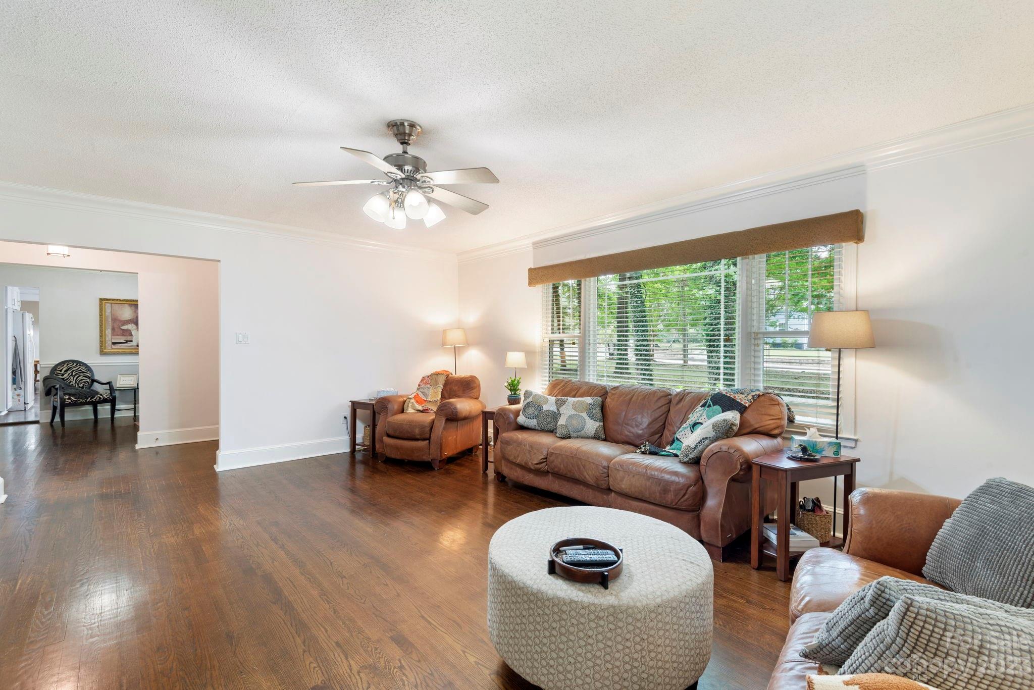 1206 Rama Road Charlotte, NC 28211 - Photo 3 of 32 Gallery Image 3