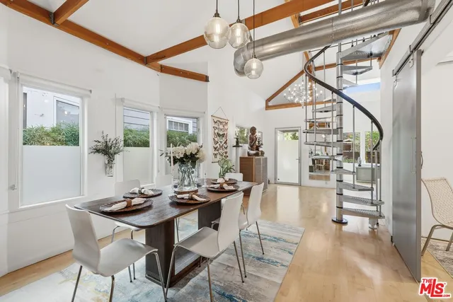 $2,675,000 | 43 Dudley Avenue, Venice, CA 90291