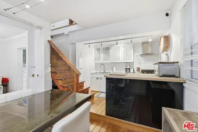 $2,675,000 | 43 Dudley Avenue, Venice, CA 90291