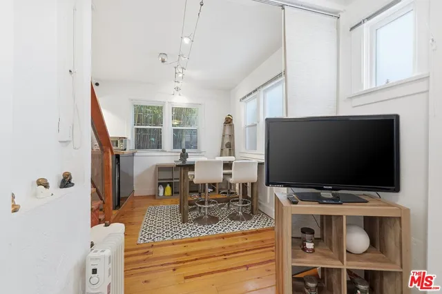 $2,675,000 | 43 Dudley Avenue, Venice, CA 90291