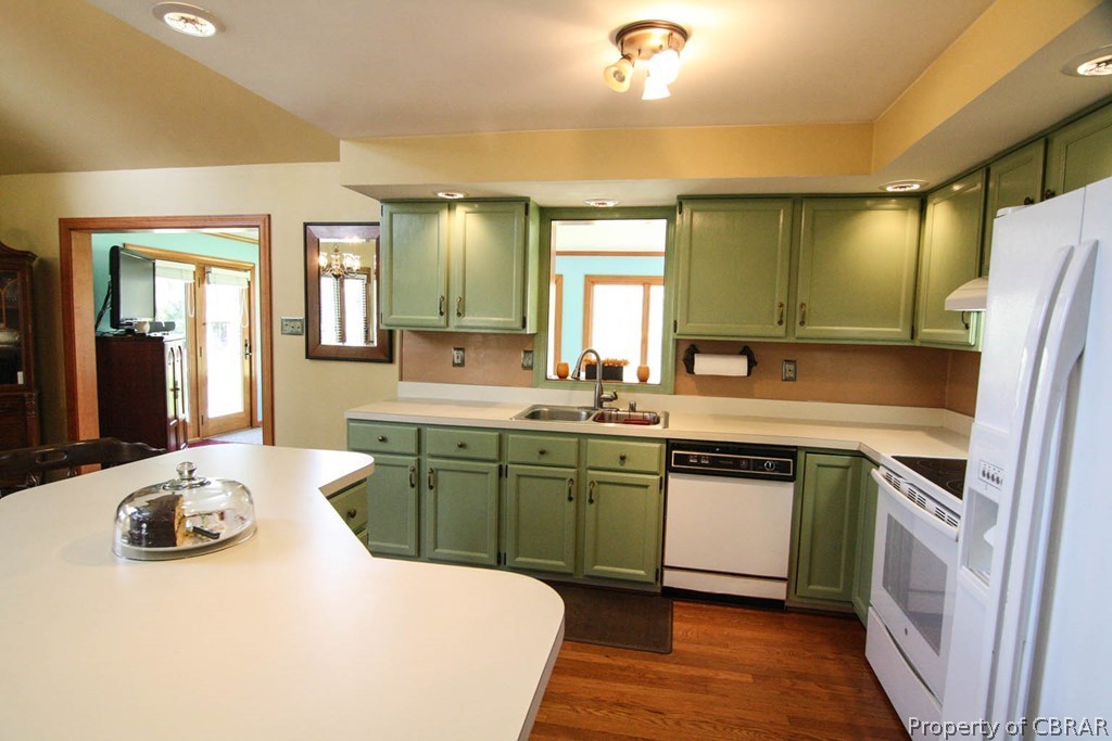 220 Navajo Road Kilmarnock, VA 22482 - Photo 11 of 40