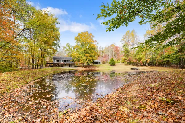 $399,000 | 2275 Twinlake Road, Morgantown, IN 46160