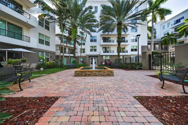 $369,000 | 2421 Northeast 65th Street, Unit 209, Fort Lauderdale, FL 33308