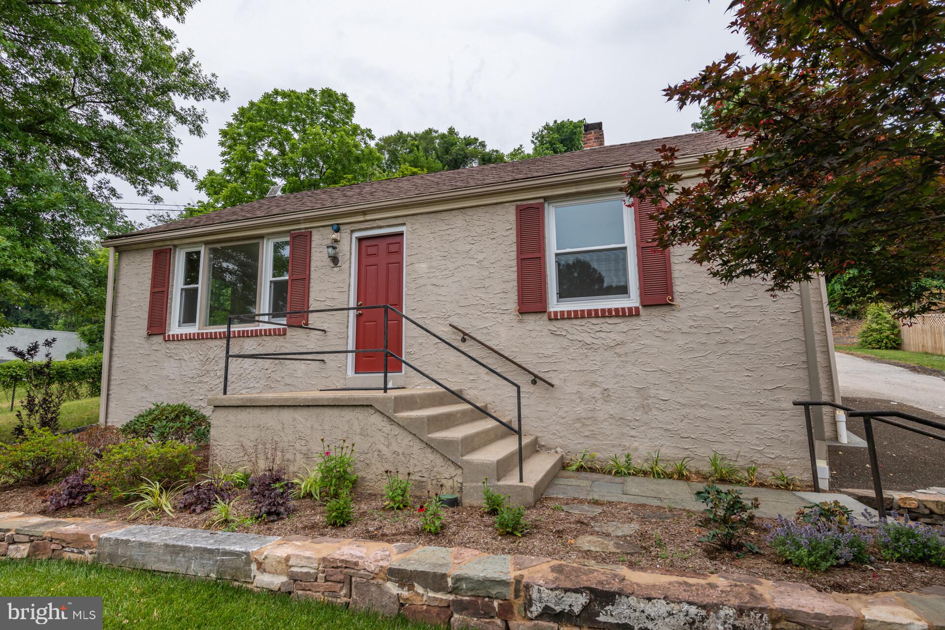 948 Matsonford Road Conshohocken, PA 19428 - Photo 2 of 35 Front elevation