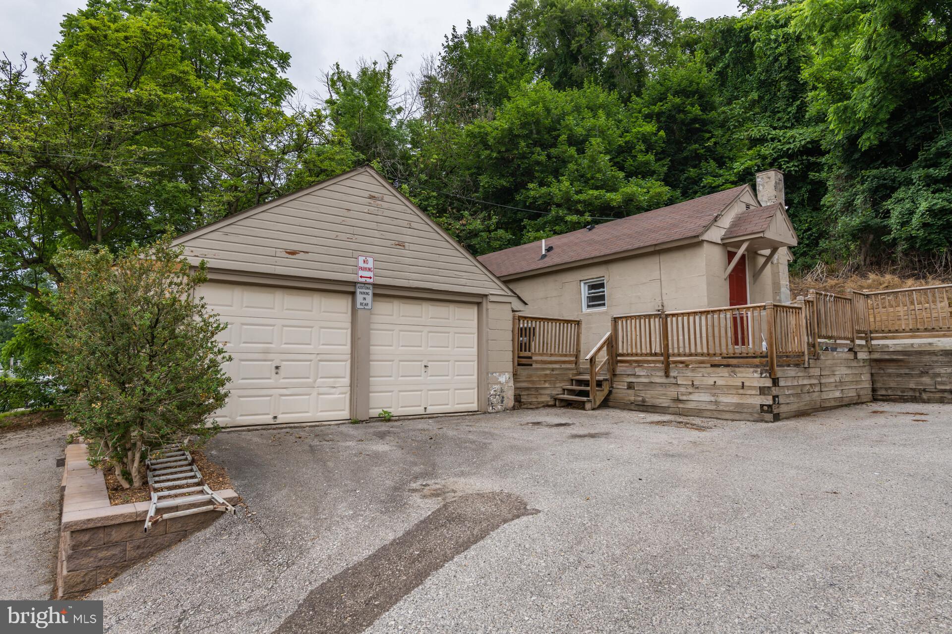 948 Matsonford Road Conshohocken, PA 19428 - Photo 9 of 35 Two car garage