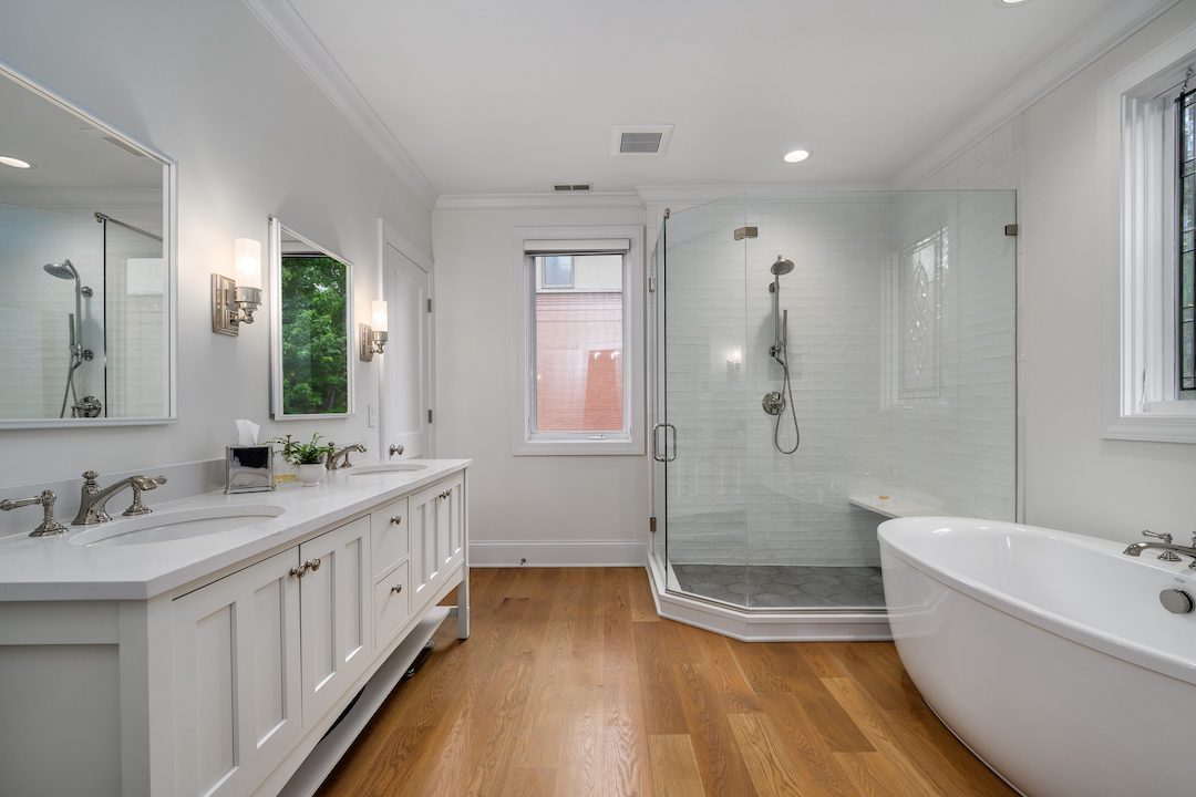 461 North Clinton Street Chicago, IL 60654 - Photo 19 of 37