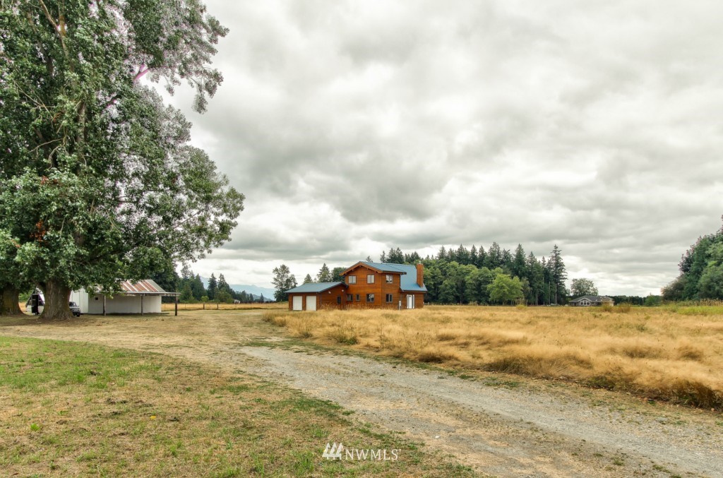 16387 Bradley Road Bow, WA 98232 - Photo 2 of 21 Gallery Image 2