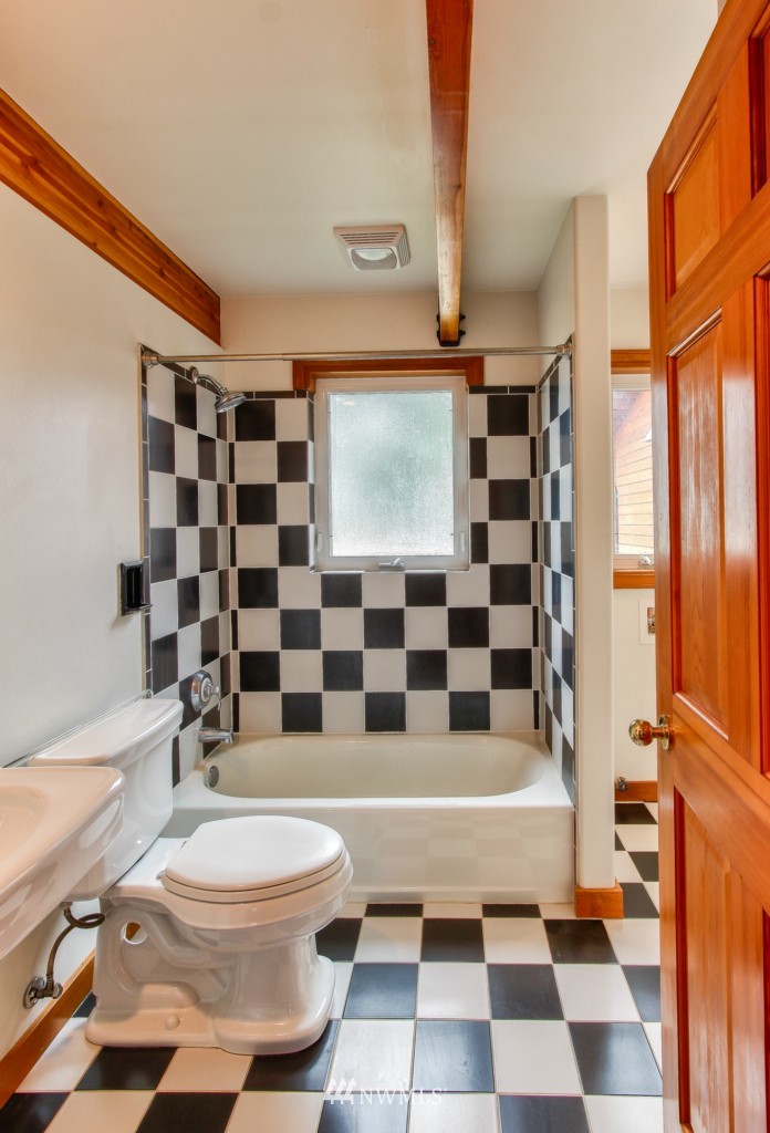 16387 Bradley Road Bow, WA 98232 - Photo 11 of 21 Gallery Image 11