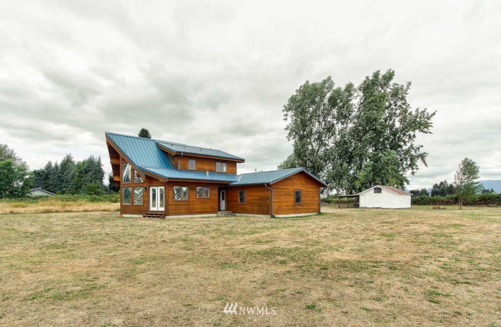16387 Bradley Road Bow, WA 98232 - Photo 3 of 21 Gallery Image 3