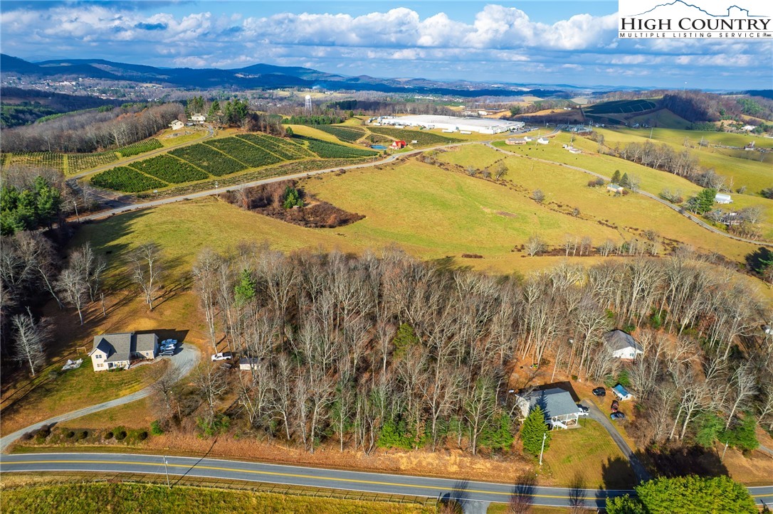 Tedder Road Sparta, NC 28675 - Photo 13 of 28 a view of an indoor swimming pool