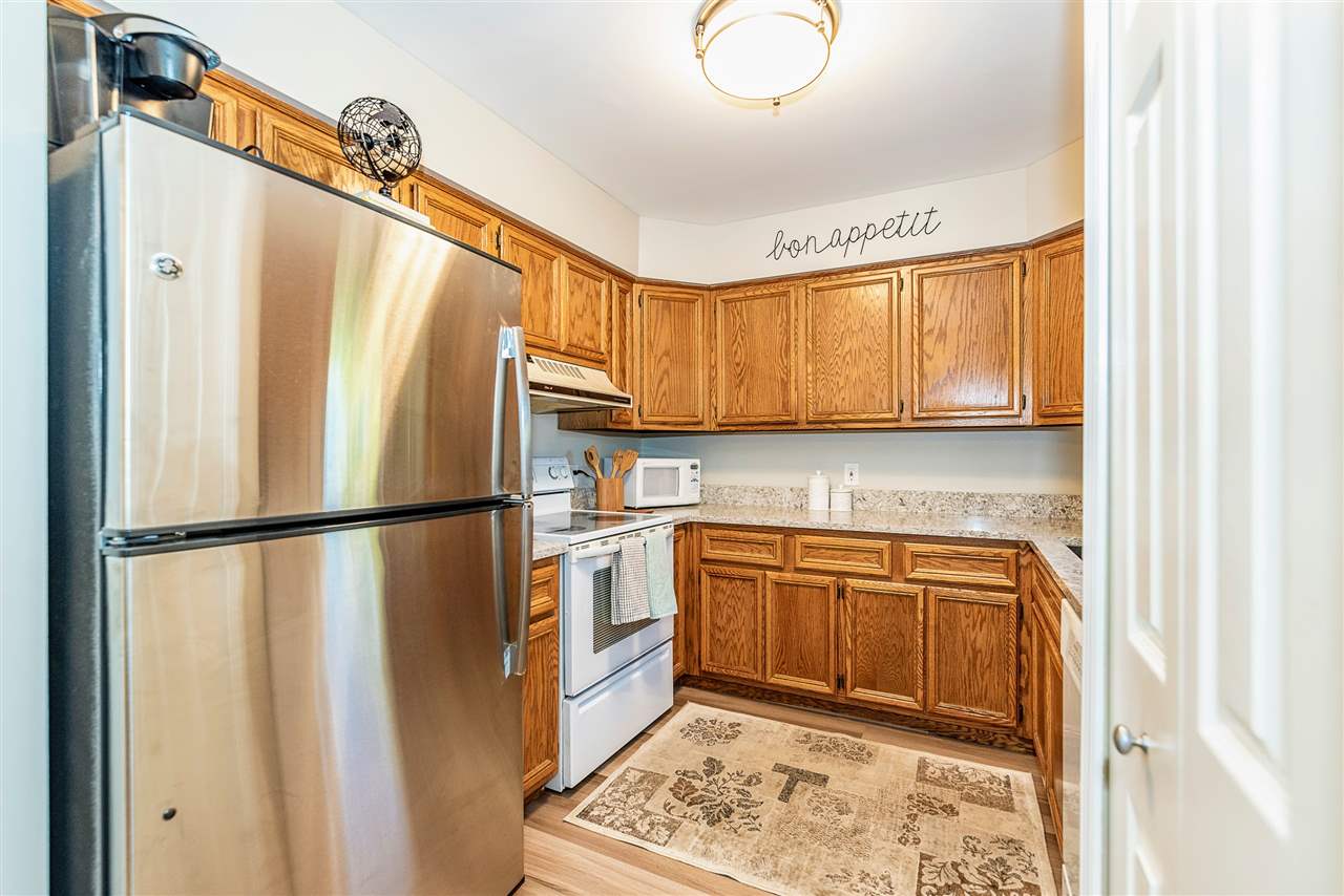 4416 South Rochester Road Royal Oak, MI 48073 - Photo 12 of 25 50014663-11.JPG