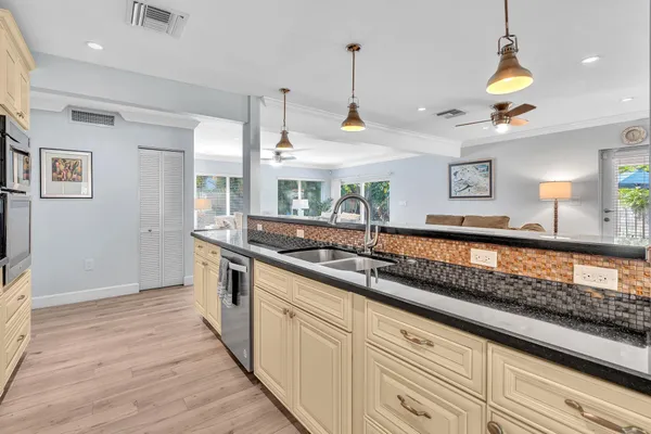 $6,500 | 3204 Beacon Street, Pompano Beach, FL 33062