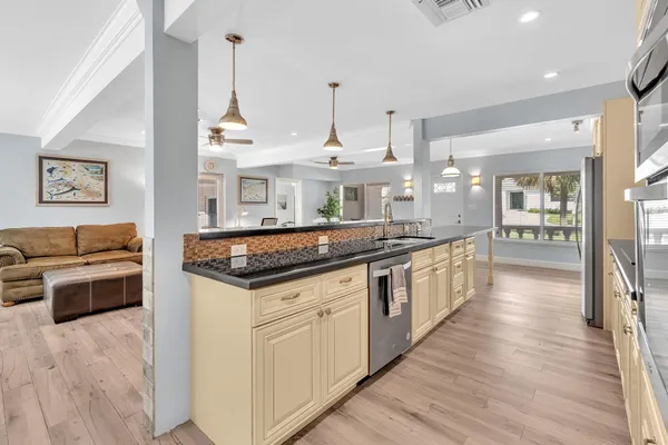 $6,500 | 3204 Beacon Street, Pompano Beach, FL 33062