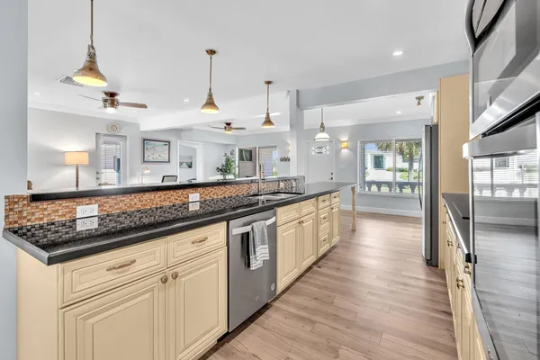 $6,500 | 3204 Beacon Street, Pompano Beach, FL 33062