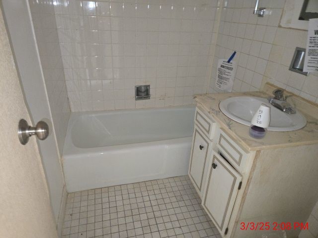 4351 West 76th Street, Unit C1504 Chicago, IL 60652 - Photo 11 of 23