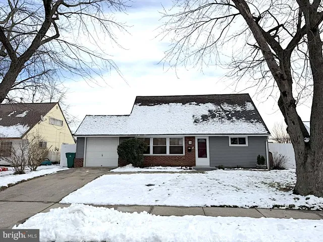 $385,000 | 56 Indian Red Road, Levittown, PA 19057