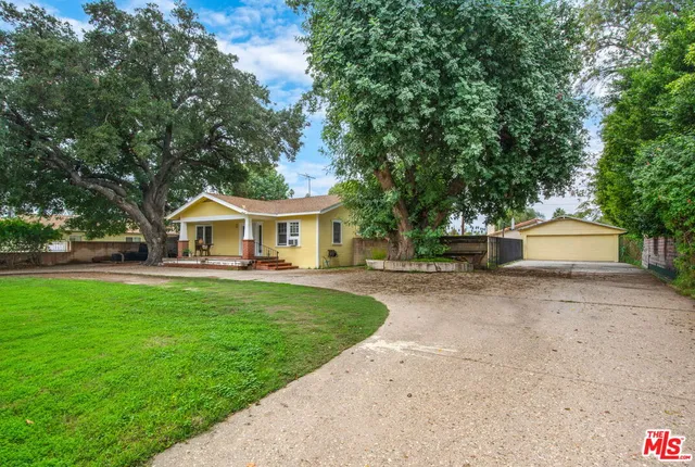 $1,100,000 | 7231 Vanalden Avenue, Reseda, CA 91335