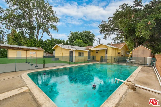 $1,100,000 | 7231 Vanalden Avenue, Reseda, CA 91335