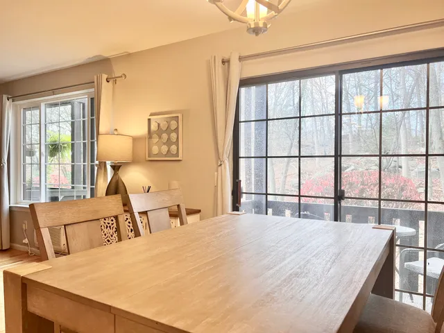 $465,000 | 50 Aiken Street, Unit 382, Norwalk, CT 06851