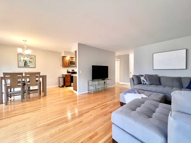 $465,000 | 50 Aiken Street, Unit 382, Norwalk, CT 06851