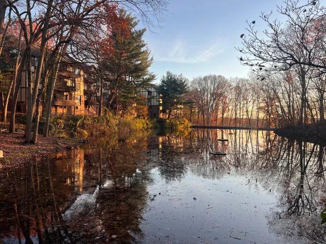 $465,000 | 50 Aiken Street, Unit 382, Norwalk, CT 06851