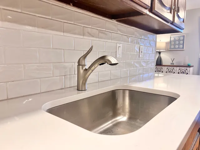 $465,000 | 50 Aiken Street, Unit 382, Norwalk, CT 06851