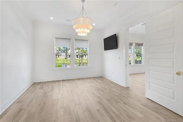 $739,900 | 5839 Lakeview Lane, Lake Charles, LA 70605