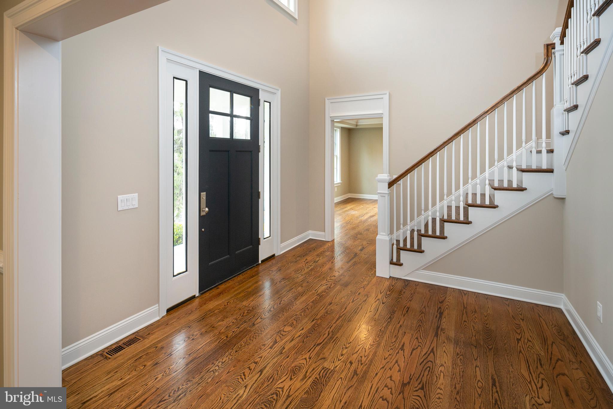1140 Rydal Road Rydal, PA 19046 - Photo 4 of 32 Foyer