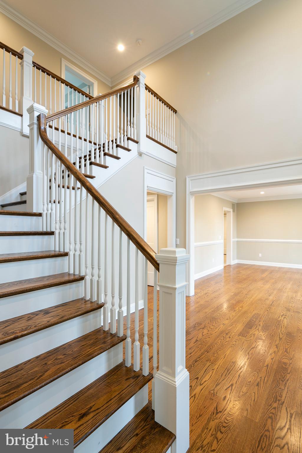 1140 Rydal Road Rydal, PA 19046 - Photo 5 of 32 Foyer / Stairs