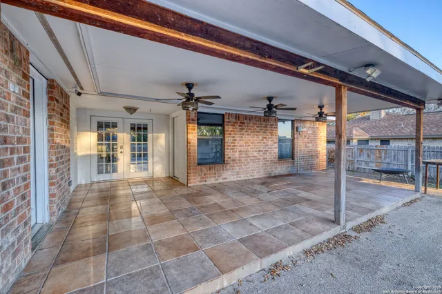 $349,900 | 141 Cottonwood Street, Uvalde, TX 78801