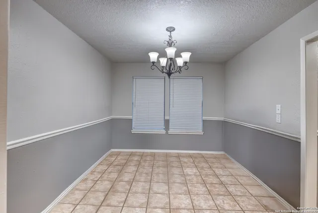 $349,900 | 141 Cottonwood Street, Uvalde, TX 78801