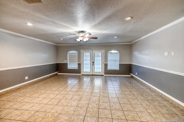 $349,900 | 141 Cottonwood Street, Uvalde, TX 78801