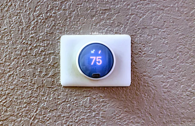 $349,900 | 141 Cottonwood Street, Uvalde, TX 78801