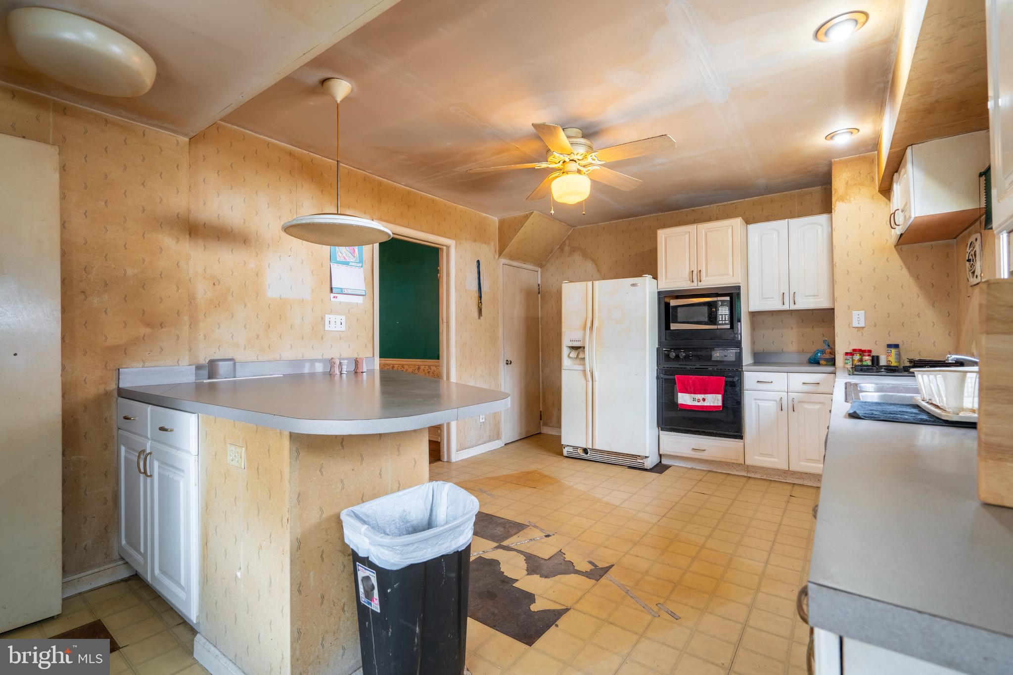 2151 Spinnerstown Road Quakertown, PA 18951 - Photo 14 of 41 Gallery Image 14