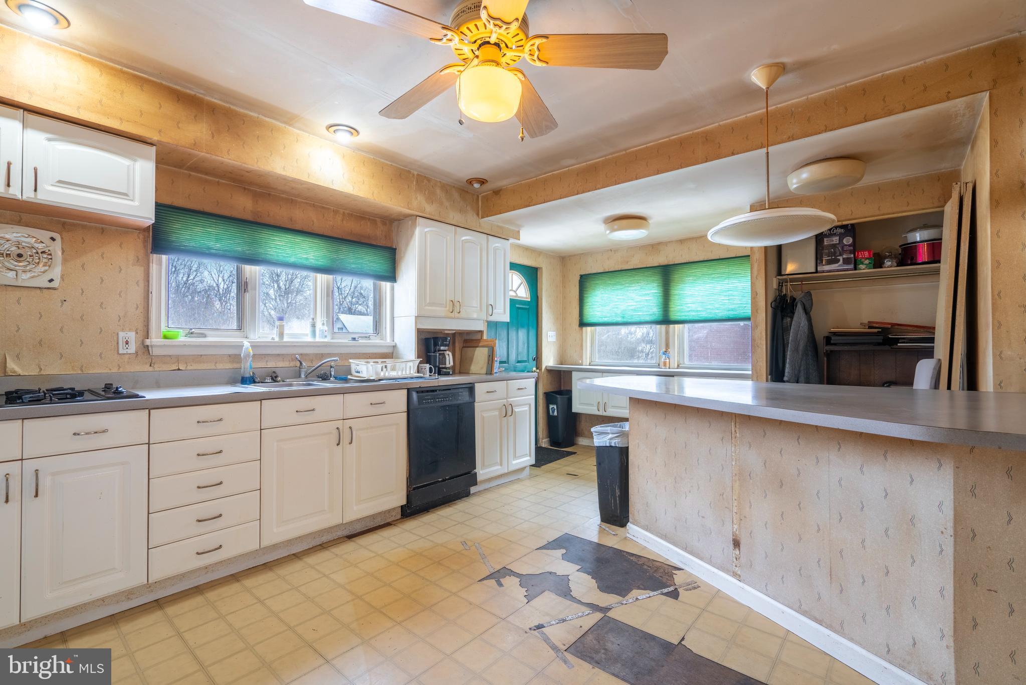 2151 Spinnerstown Road Quakertown, PA 18951 - Photo 10 of 41 Gallery Image 10