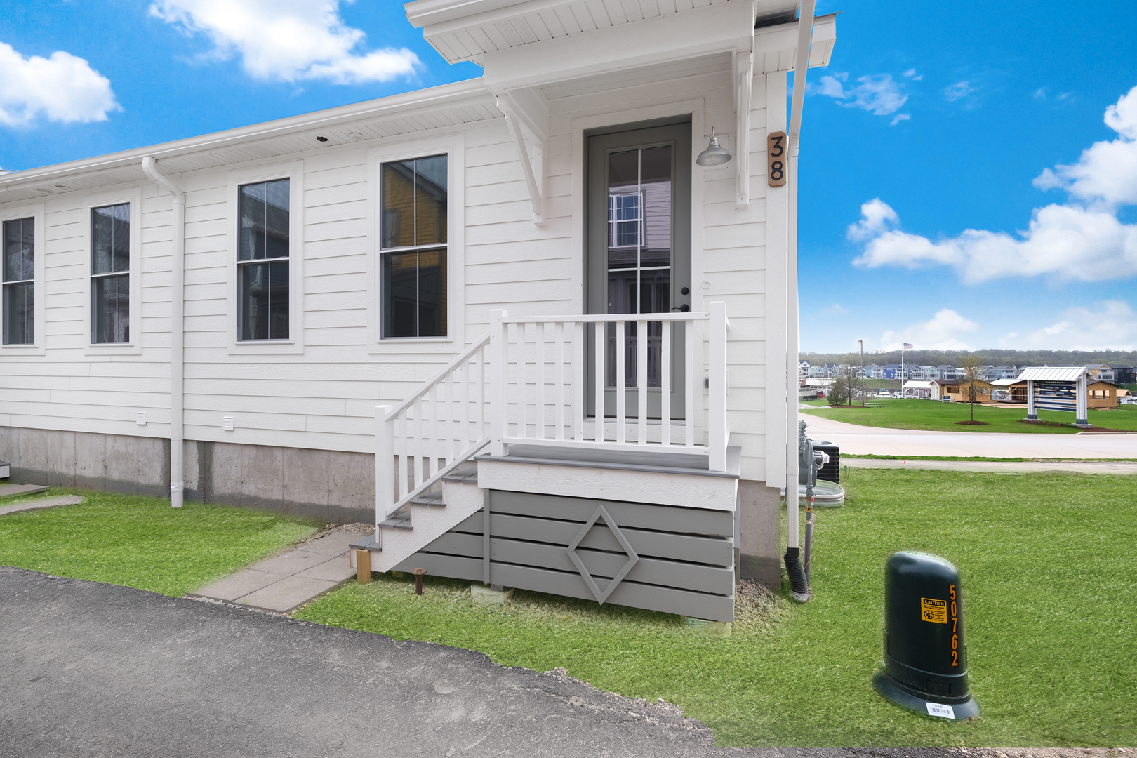 100 Great Loop E Drive, Unit 38 Ottawa, IL 61350 - Photo 2 of 15 a view of a house with a yard