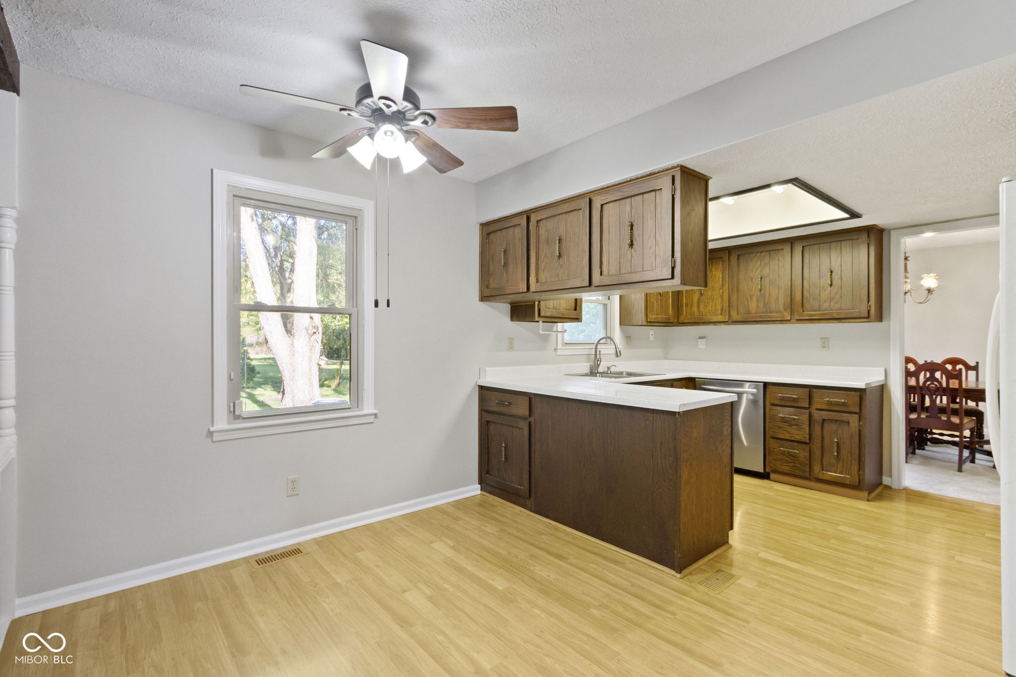 8514 Harrington Road Indianapolis, IN 46256 - Photo 19 of 56 Gallery Image 19