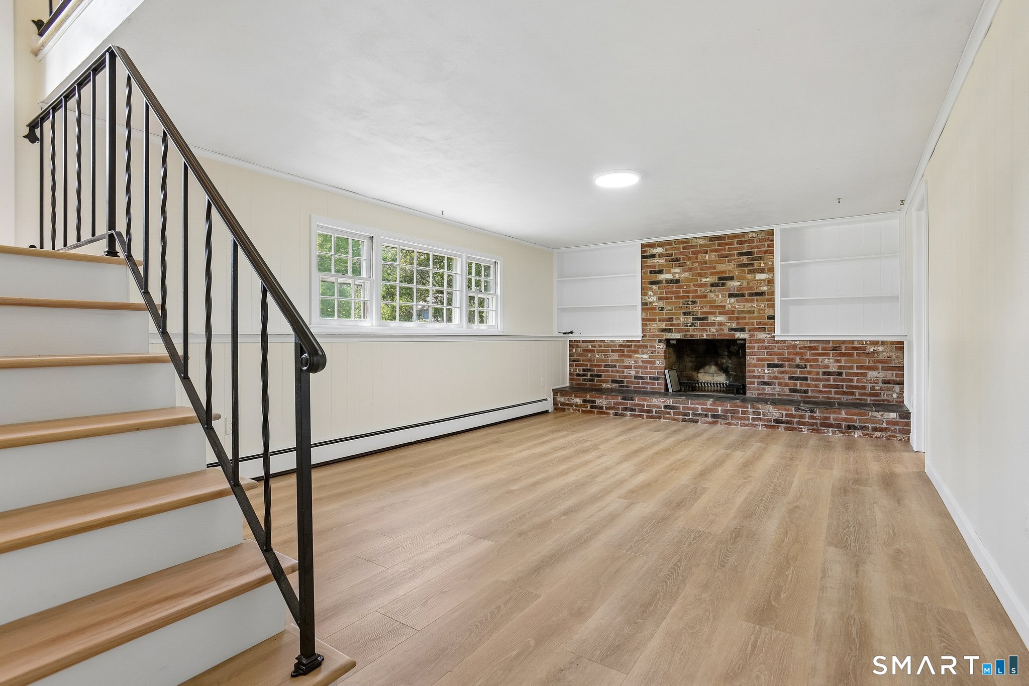 29 Raven Wood Road North Stonington, CT 06359 - Photo 21 of 37