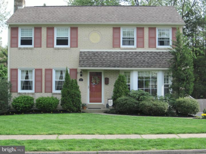 517 Paddock Road Havertown, PA 19083 - Photo 1 of 25 Exterior Front