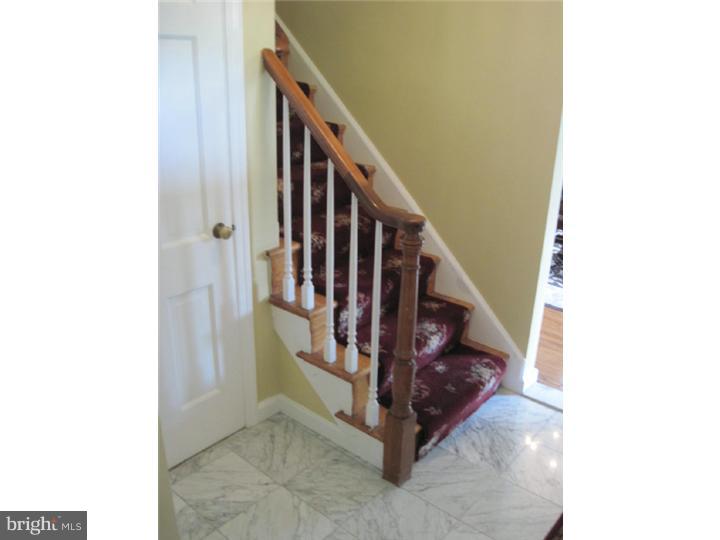 517 Paddock Road Havertown, PA 19083 - Photo 13 of 25 Foyer