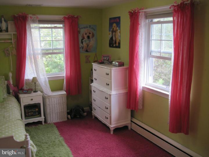 517 Paddock Road Havertown, PA 19083 - Photo 18 of 25 Bedroom 3