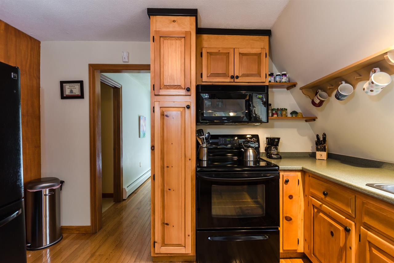 238 Normand Road Goffstown, NH 03045 - Photo 12 of 38