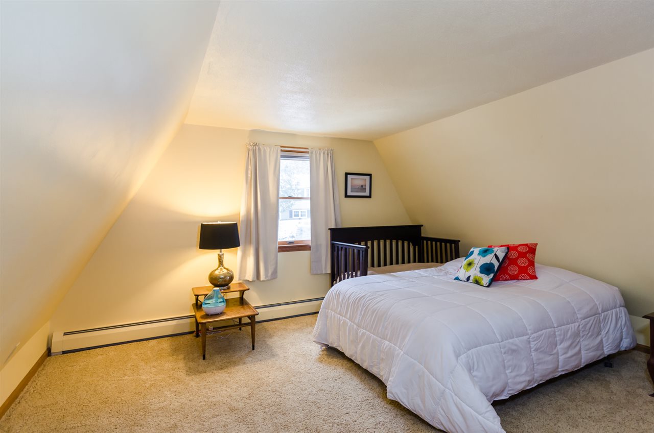 238 Normand Road Goffstown, NH 03045 - Photo 17 of 38