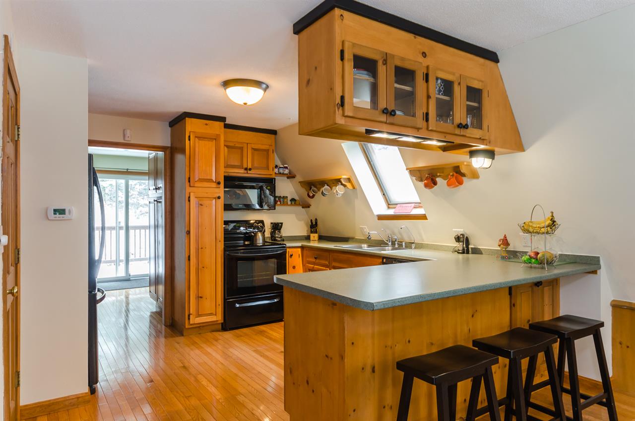 238 Normand Road Goffstown, NH 03045 - Photo 8 of 38