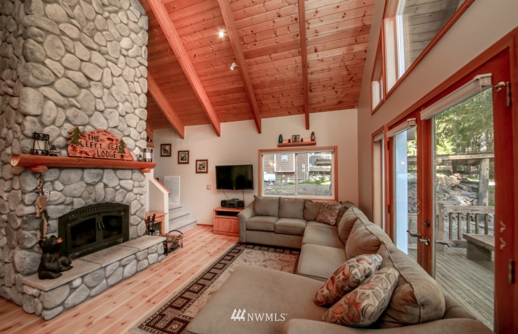 151 Dumbarton Road Ronald, WA 98940 - Photo 4 of 21 Gallery Image 4