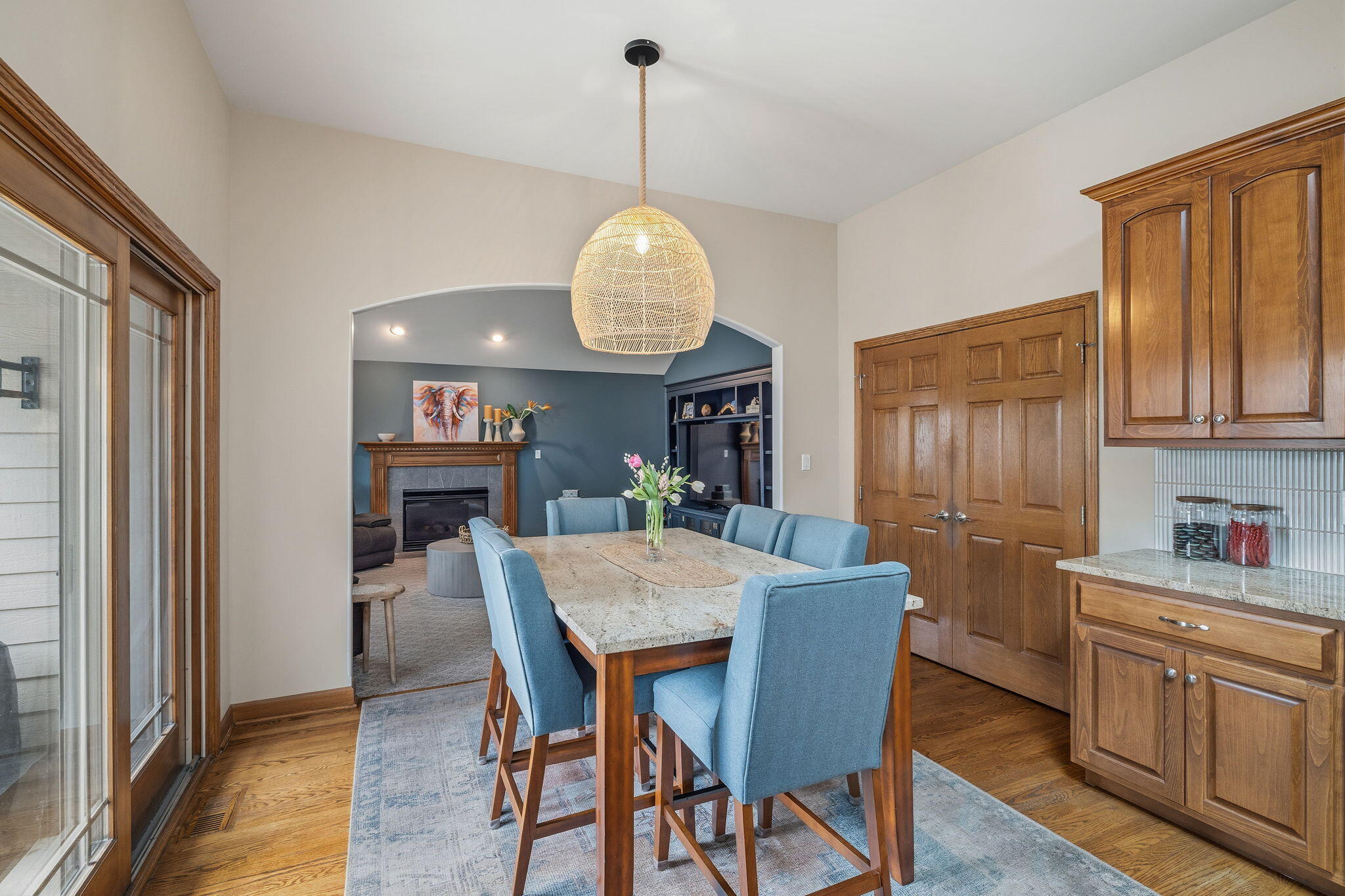 108 Exeter Road Munster, IN 46321 - Photo 12 of 38 2048x1365