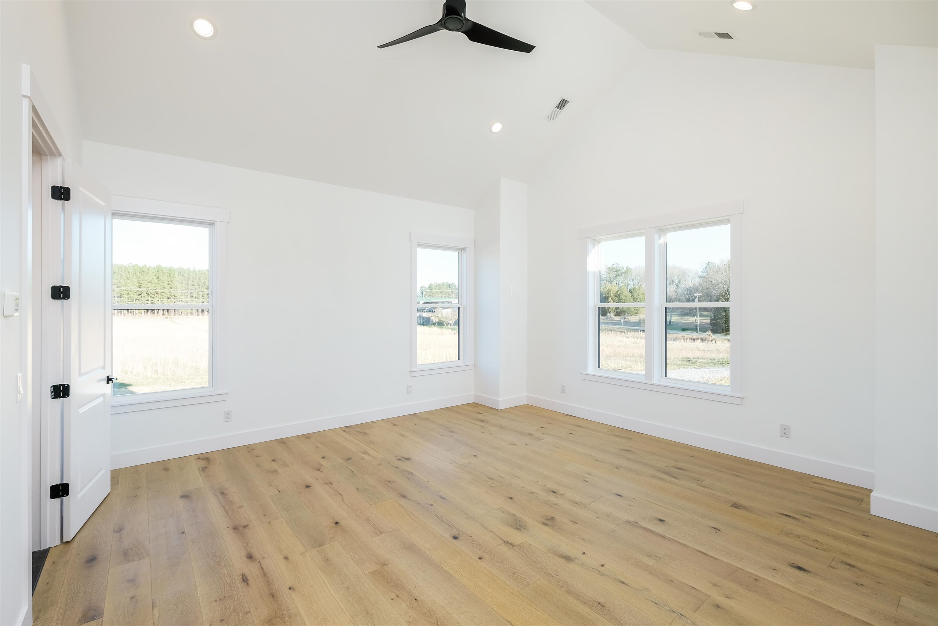 98 Edwards Store Road Lyman, SC 29365 - Photo 13 of 36 Master Bedroom