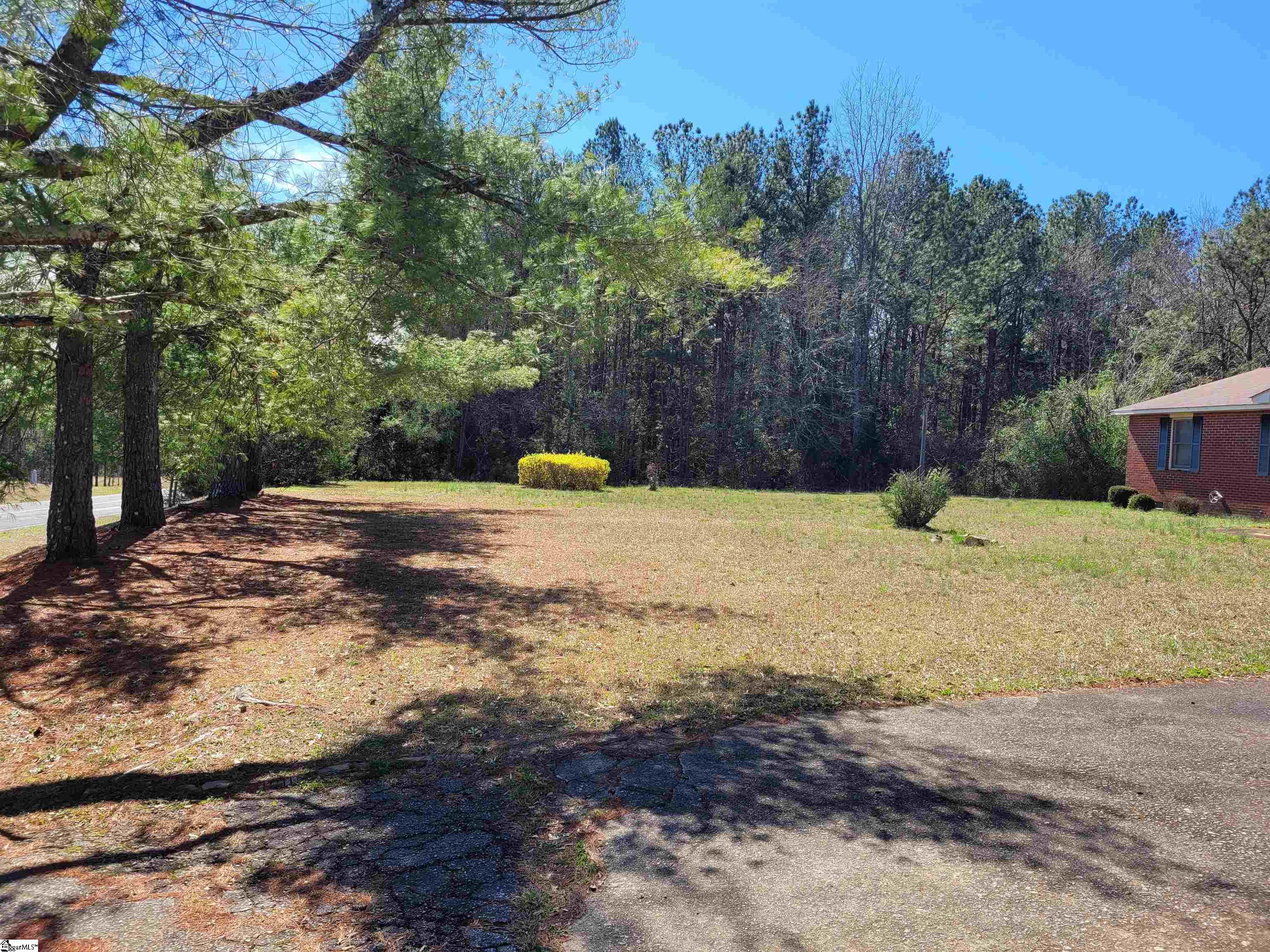 901 Abercrombie Road Honea Path, SC 29654 - Photo 3 of 22
