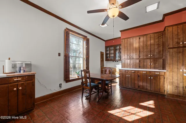 $295,000 | 3298 Yankee Hall Road, Greenville, NC 27834
