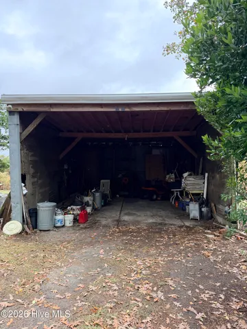 $295,000 | 3298 Yankee Hall Road, Greenville, NC 27834